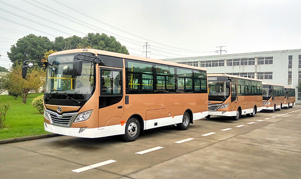 27 huaxing 7.3-meter buses were sent to hulun buir, Inner Mongolia