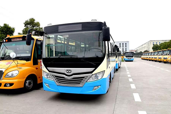 批量天然气公交车发往新疆喀什
